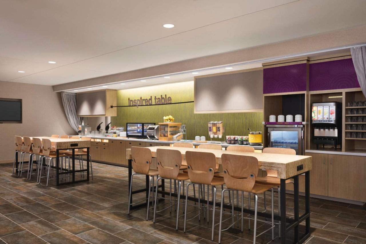 Home2 Suites By Hilton Milwaukee West West Allis Eksteriør billede